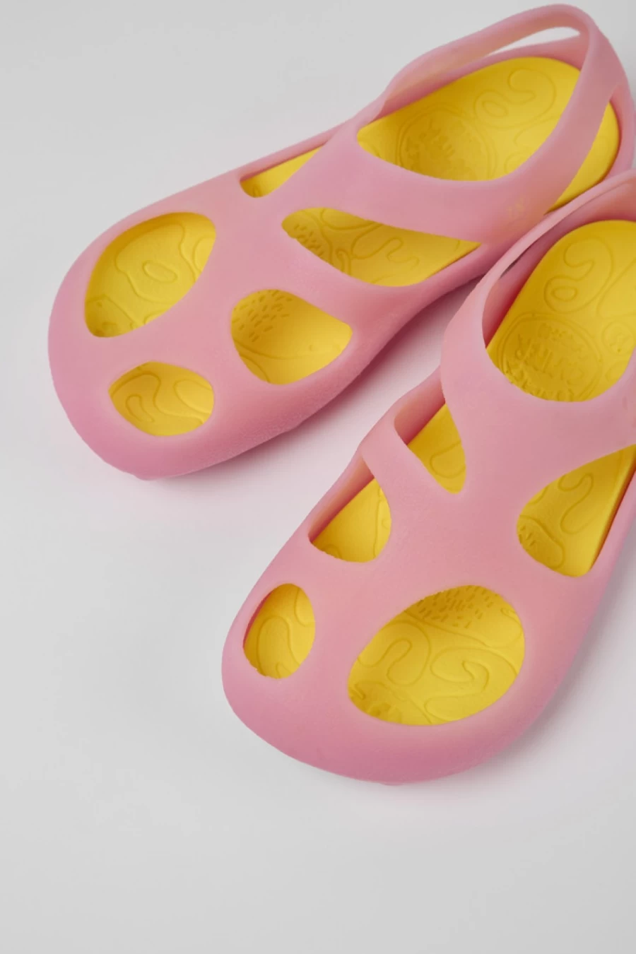 Camper Kids Wabi - Comfortable and Stylish Children's Shoes for Everyday Wear