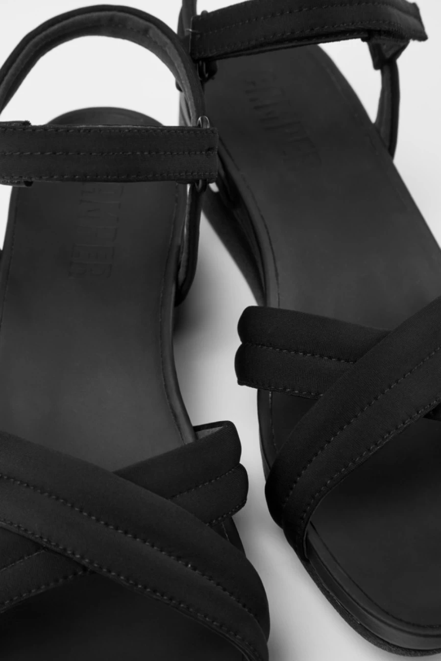 Camper Women's Minikaah Fashion Sneakers