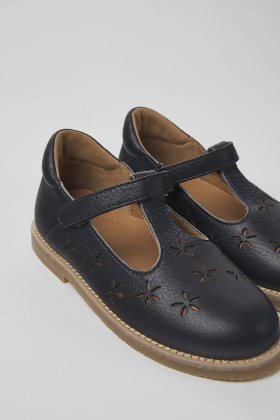 Camper Kids Savina - Comfortable Children's Shoes for Active Play
