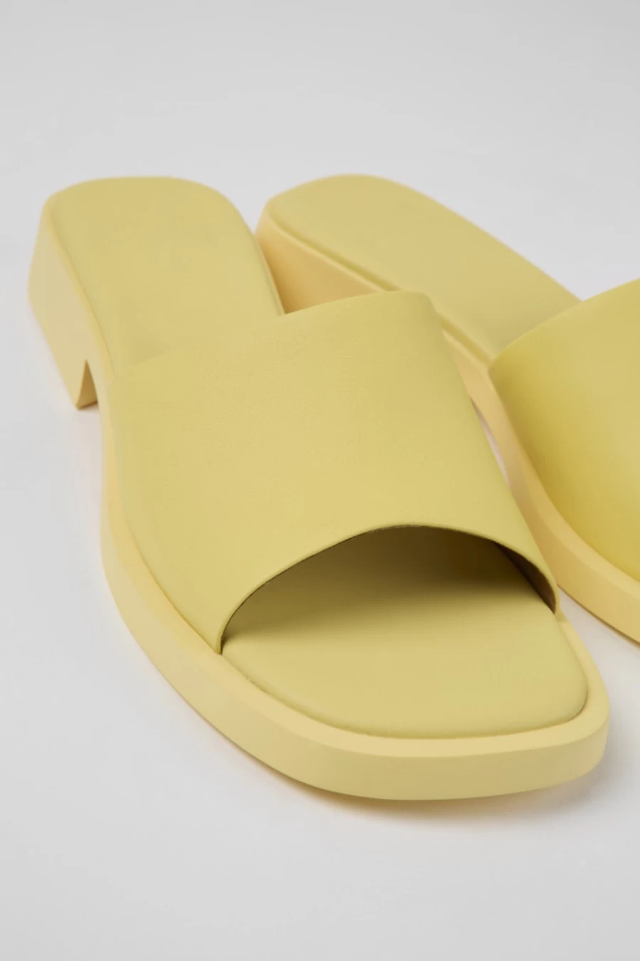 Camper Women's Dana Shoes - Stylish & Comfortable Footwear for Everyday Wear