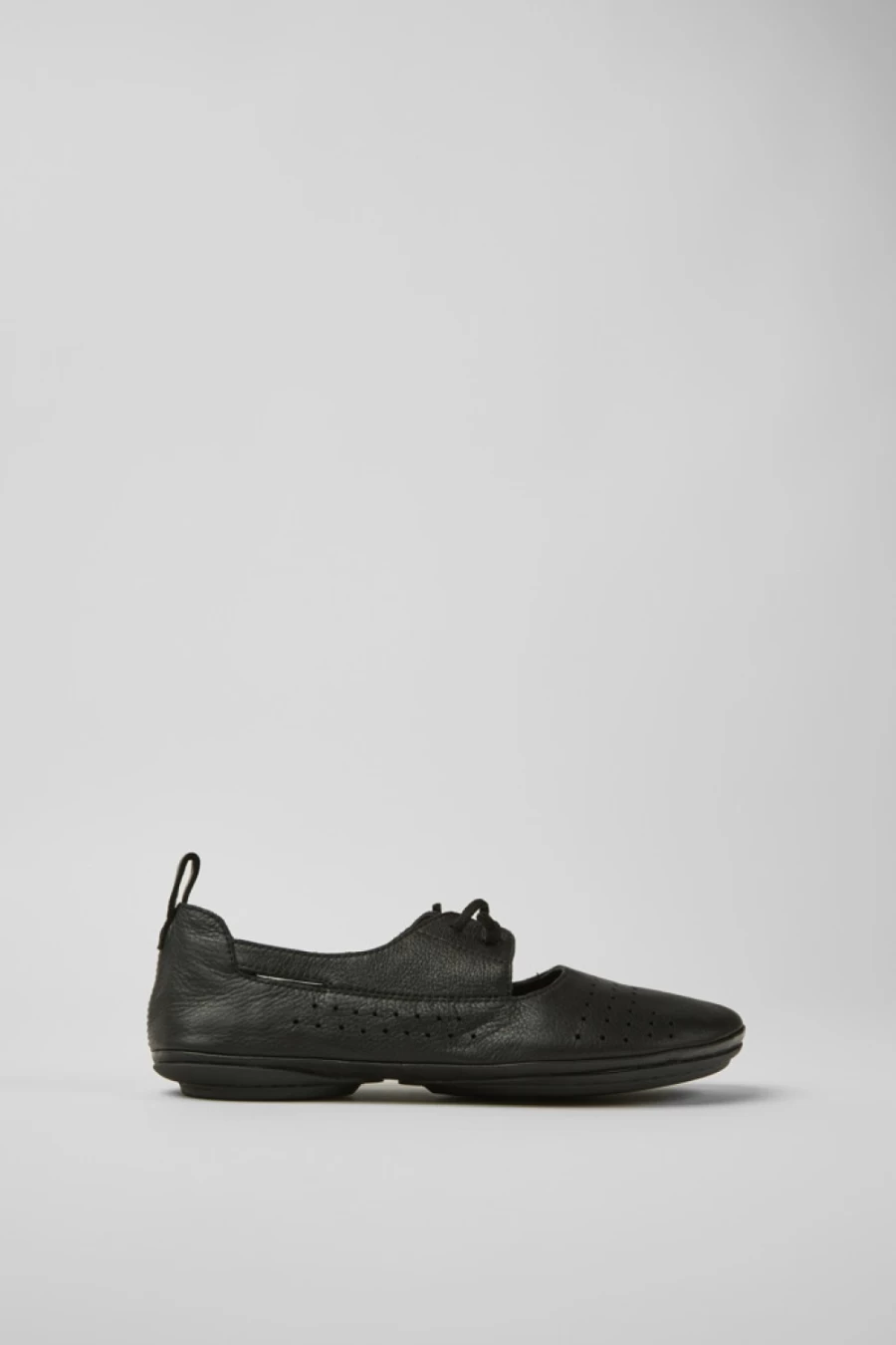 Camper Women's Right Shoes – Comfortable & Stylish Footwear for Women