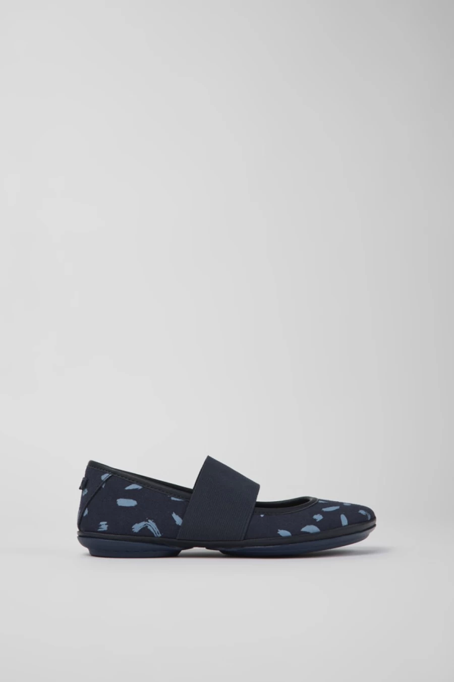 Camper Women's Right Shoes – Stylish & Comfortable Footwear for Women